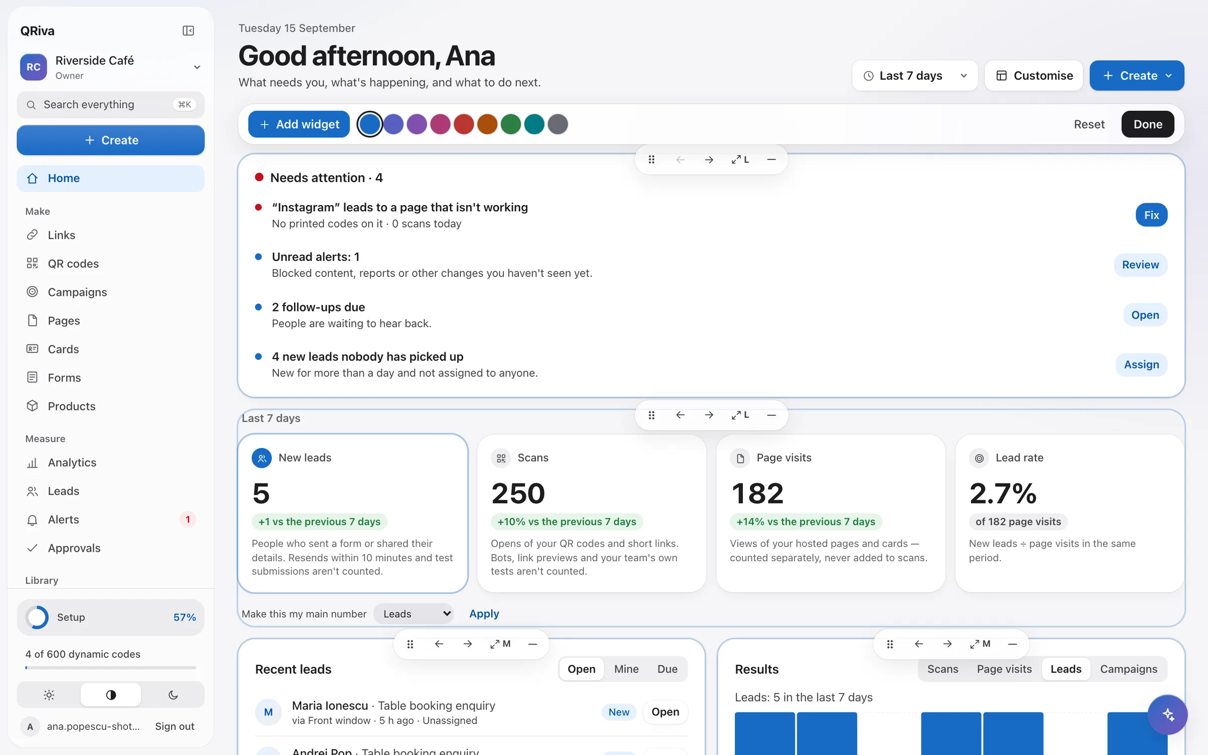 QRiva Home in Customise mode, with accent colours and movable widgets
